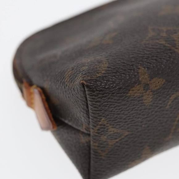 LOUIS VUITTON Monogram Pochette Cosmetic PM Cosmetic Pouch M47515 LV Auth 82728 - Picture 16 of 16